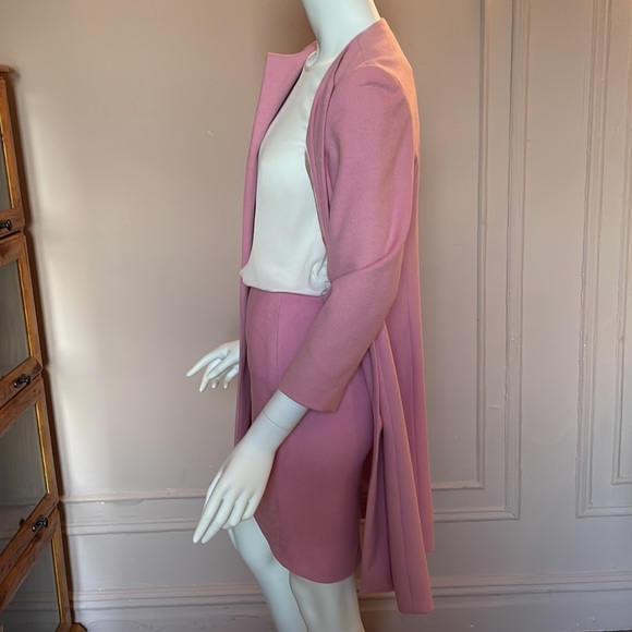 Rose wool two piece jacket and skirt - Picture 8 of 11